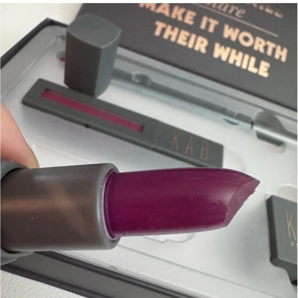 Kab Cosmetics kab cosmeticsred